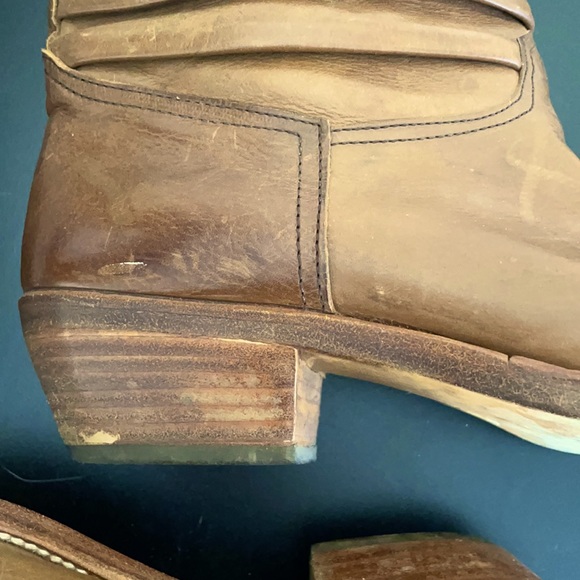 Vintage Kinney Leather Boots - Picture 7 of 9